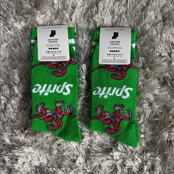 Raptors Socks 2/$9🍀 - Picture 2 of 2